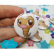 Weedle Pin Badge chapa