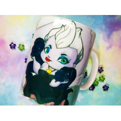 Cute Ursula mug taza